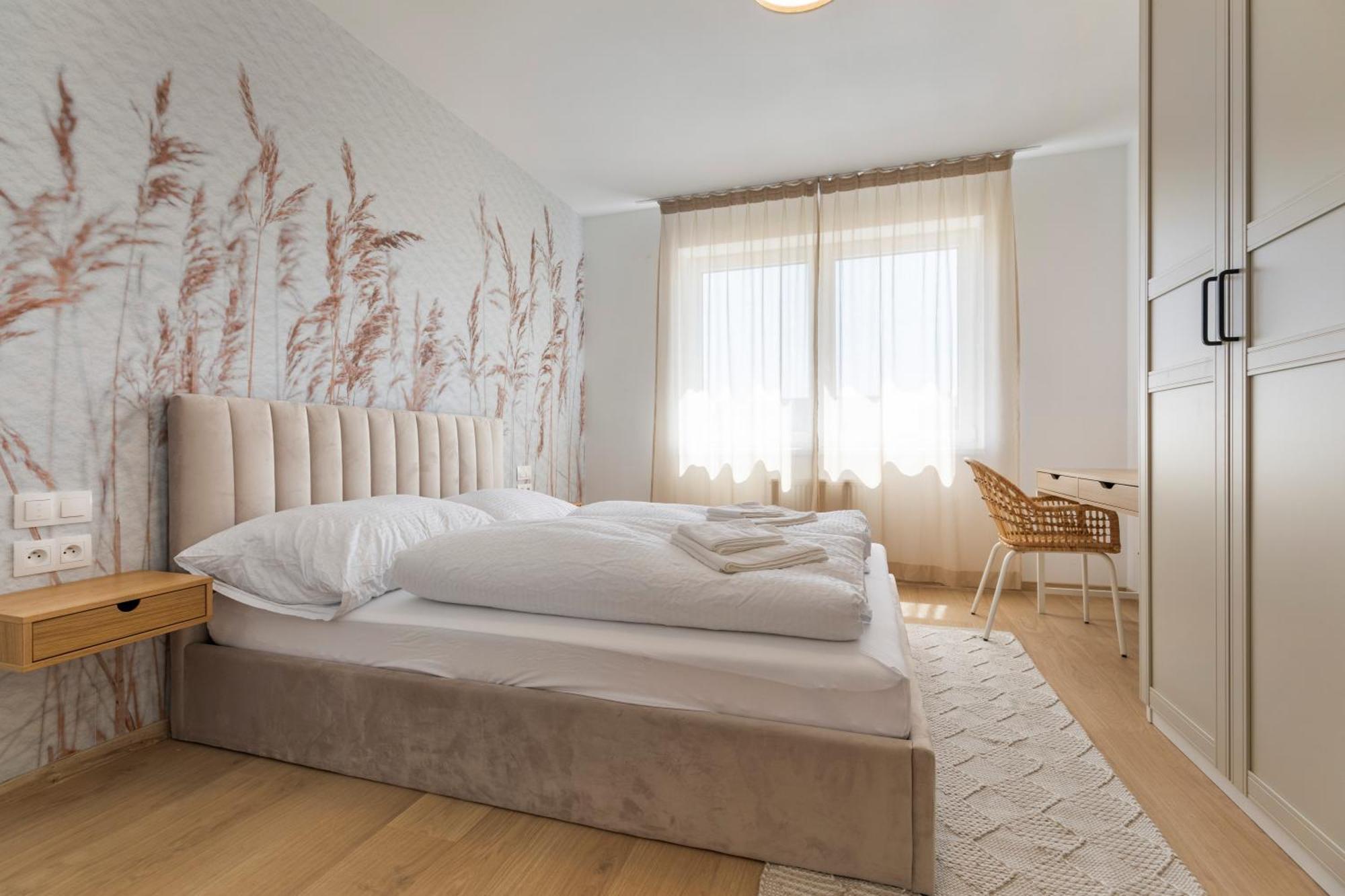 Boho Apt W Jacuzzi, Grill & Garden Modra Luaran gambar